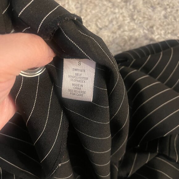 Black Pinstripe Chain Detail Pants S - Picture 5 of 7